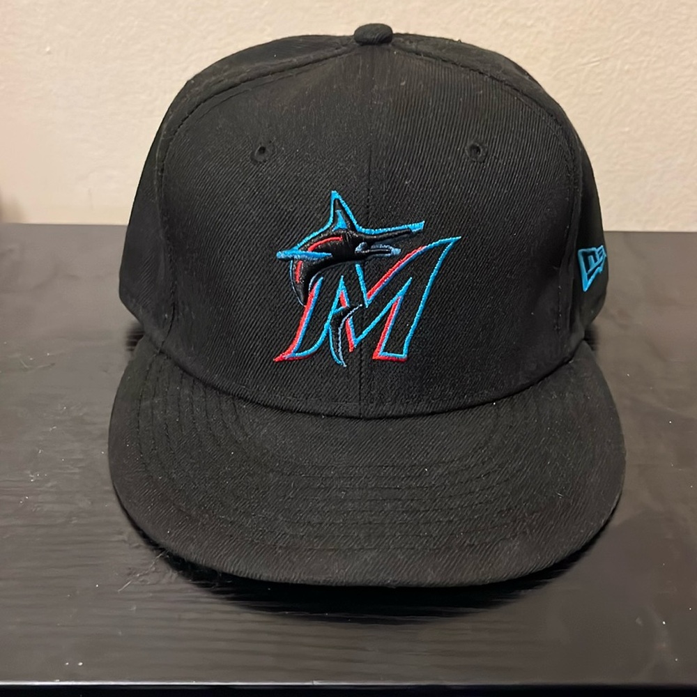 Marlins Fitted